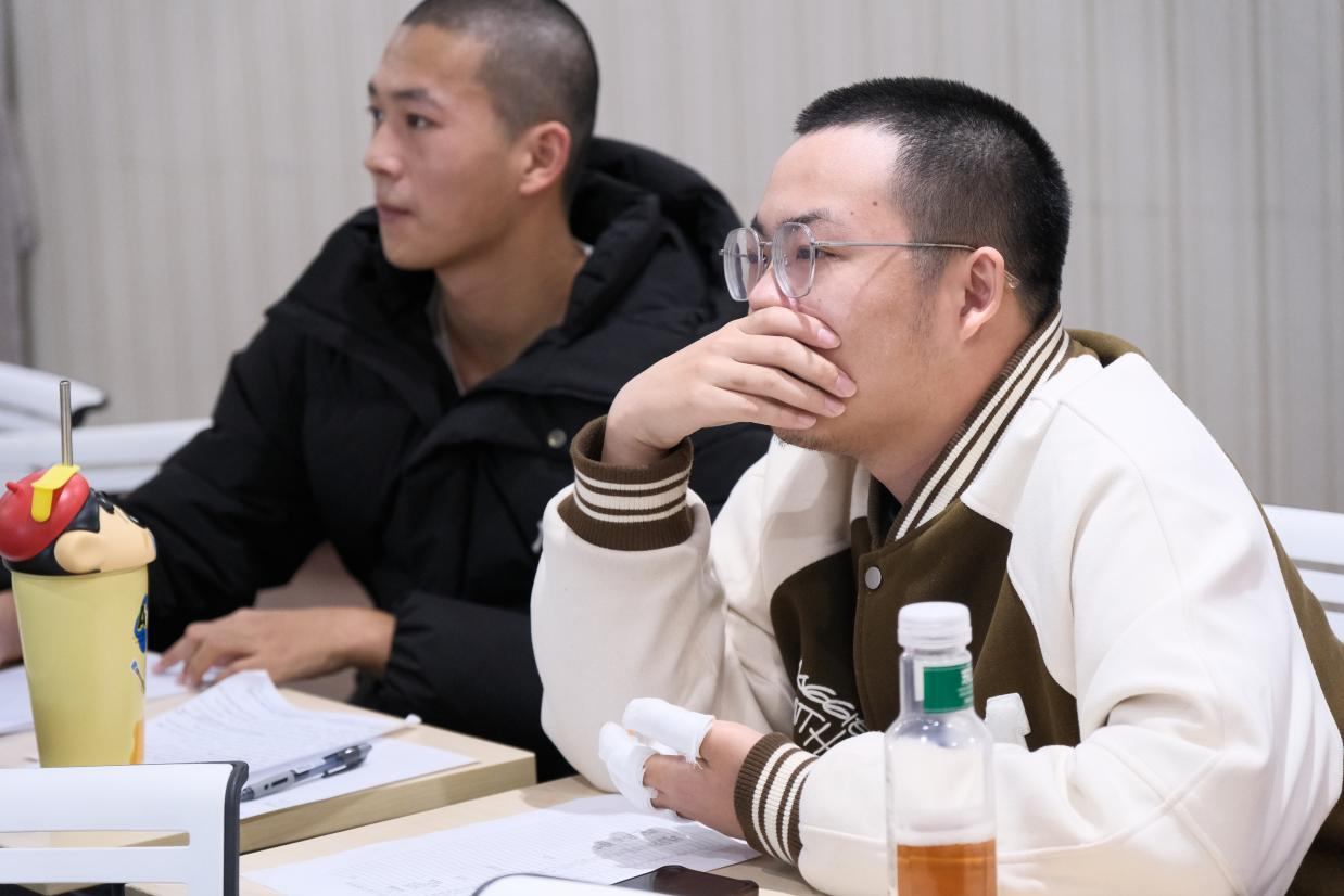 1733466579755293.png 1733466579755293.png