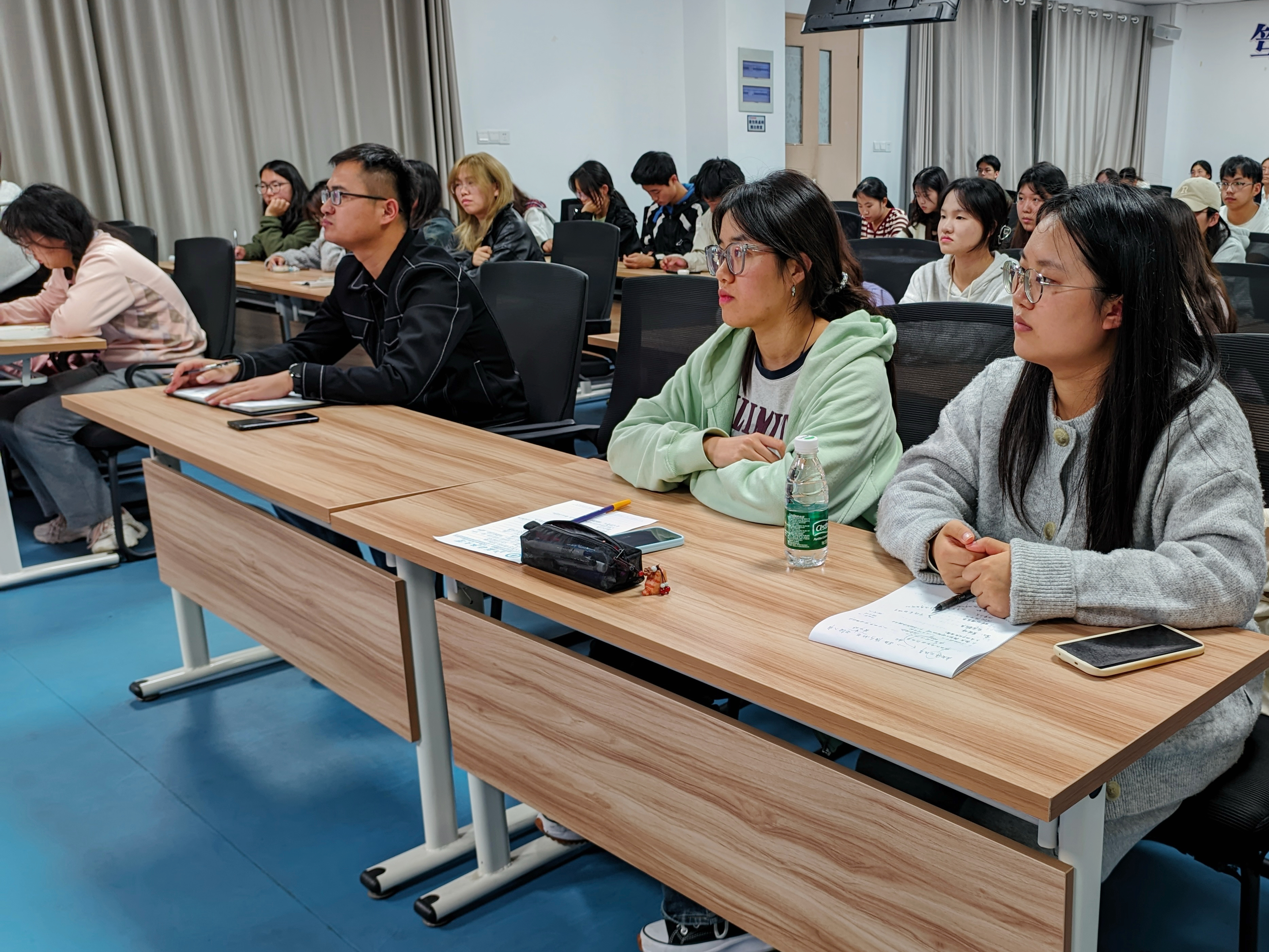 1731916680374687.jpg 1731916680374687.jpg