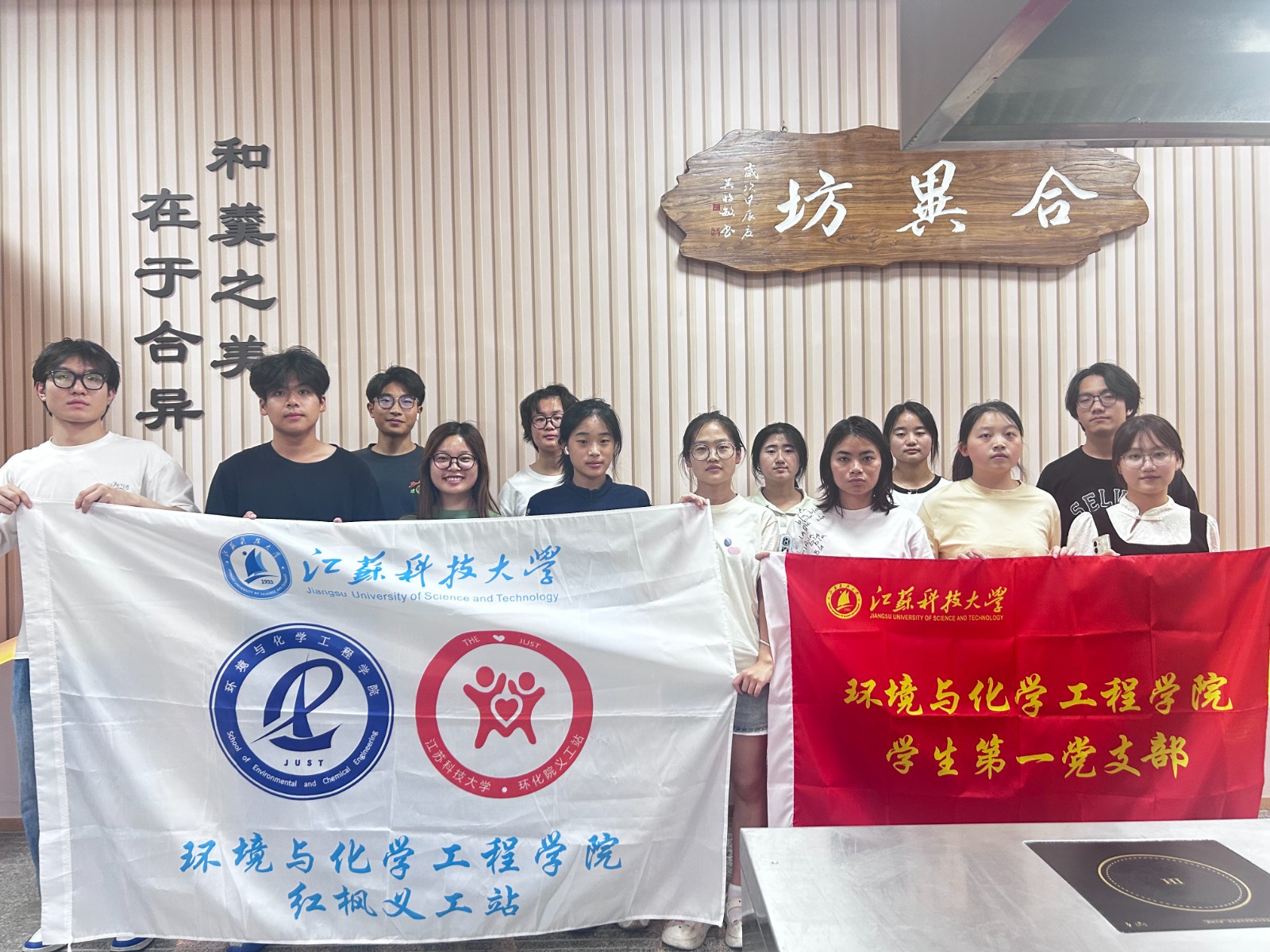 1748509266507716.jpg 0987687A0F8DB930B849292CAC050A94.jpg