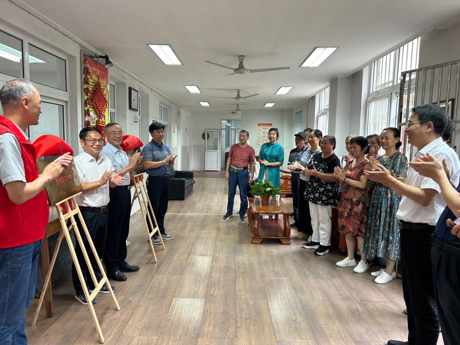 1750410174782522.jpg 02.JPG