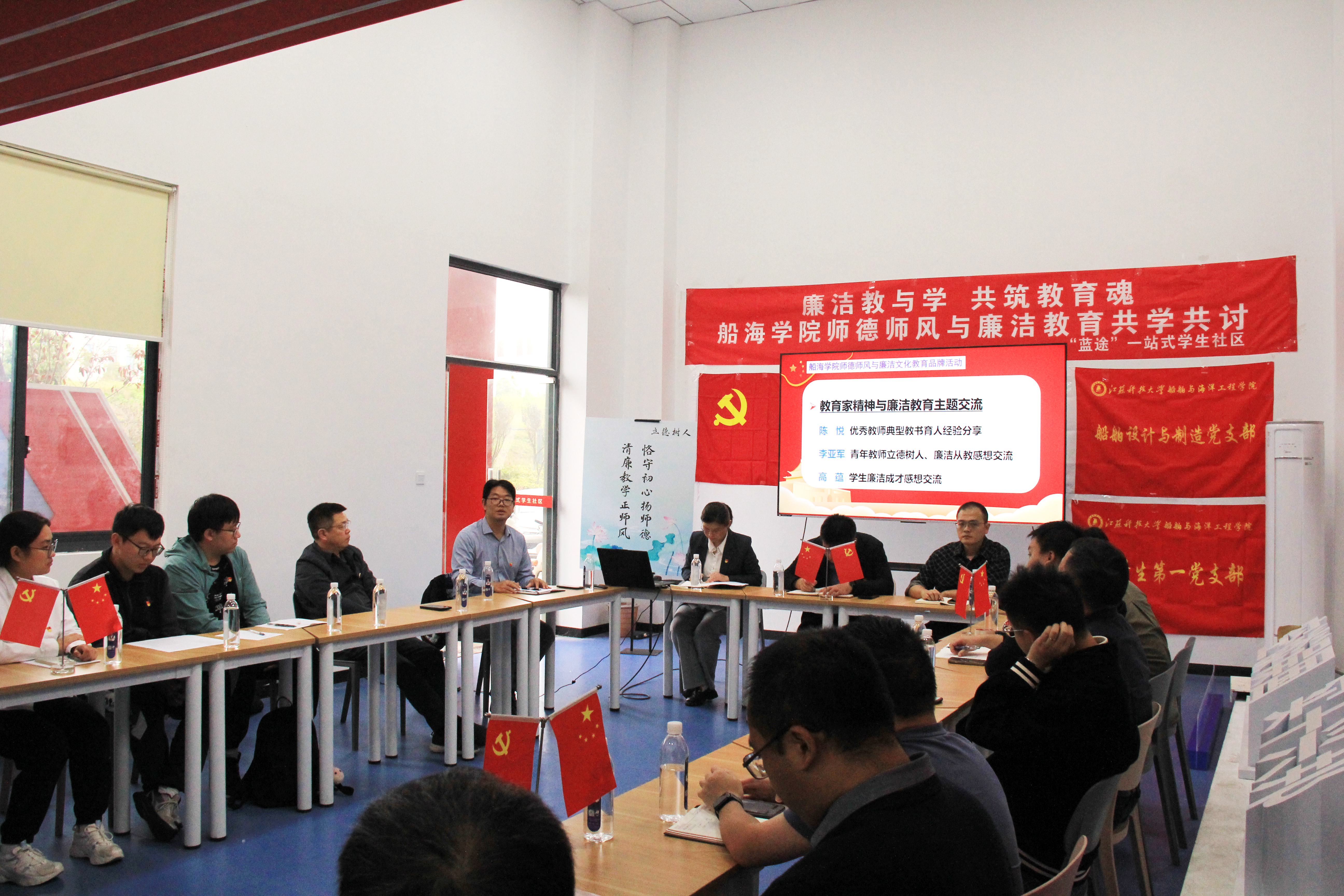 1729497437358907.jpg 1729497437358907.jpg