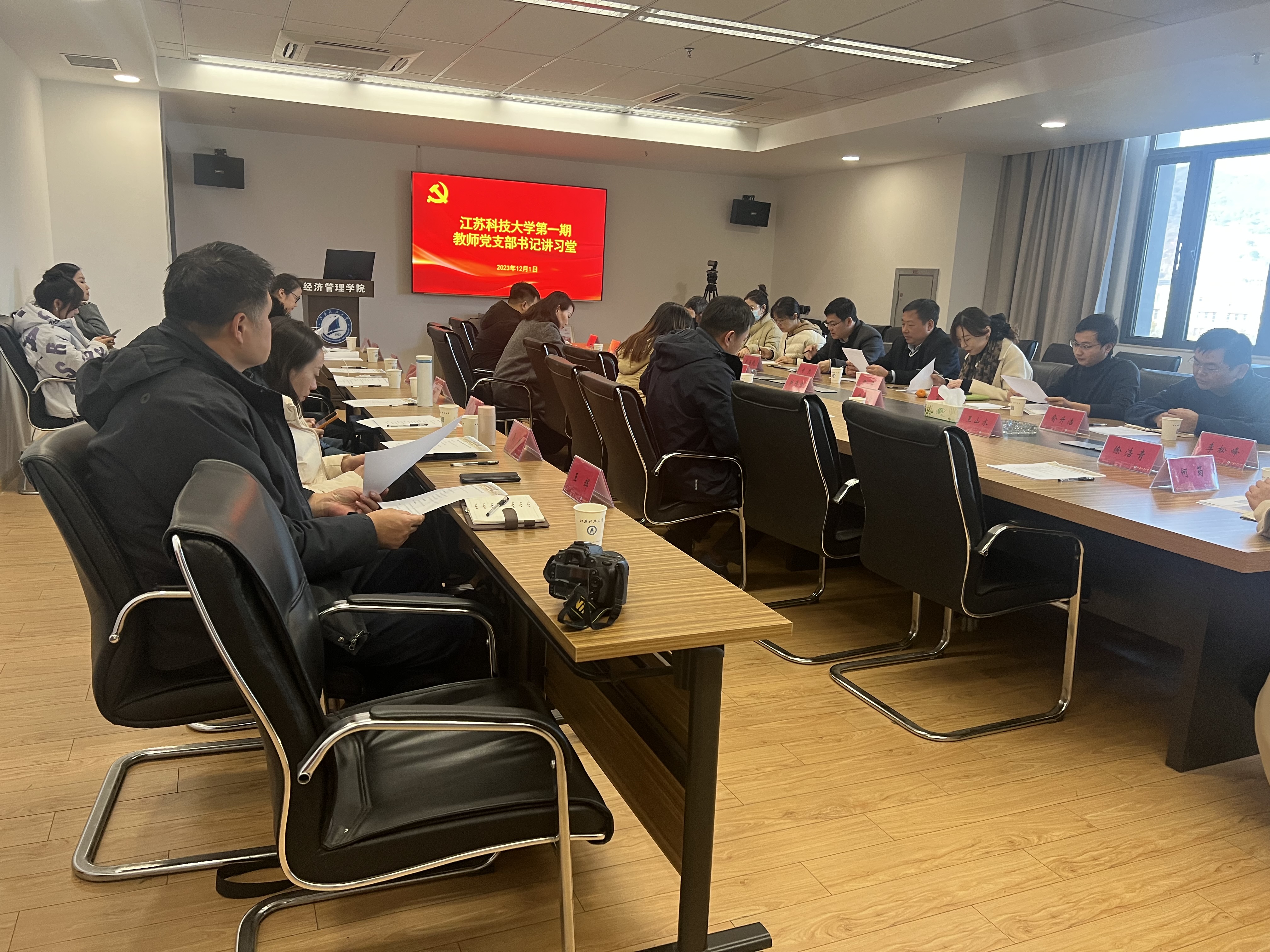 1701678087142100.jpg IMG_9556.JPG