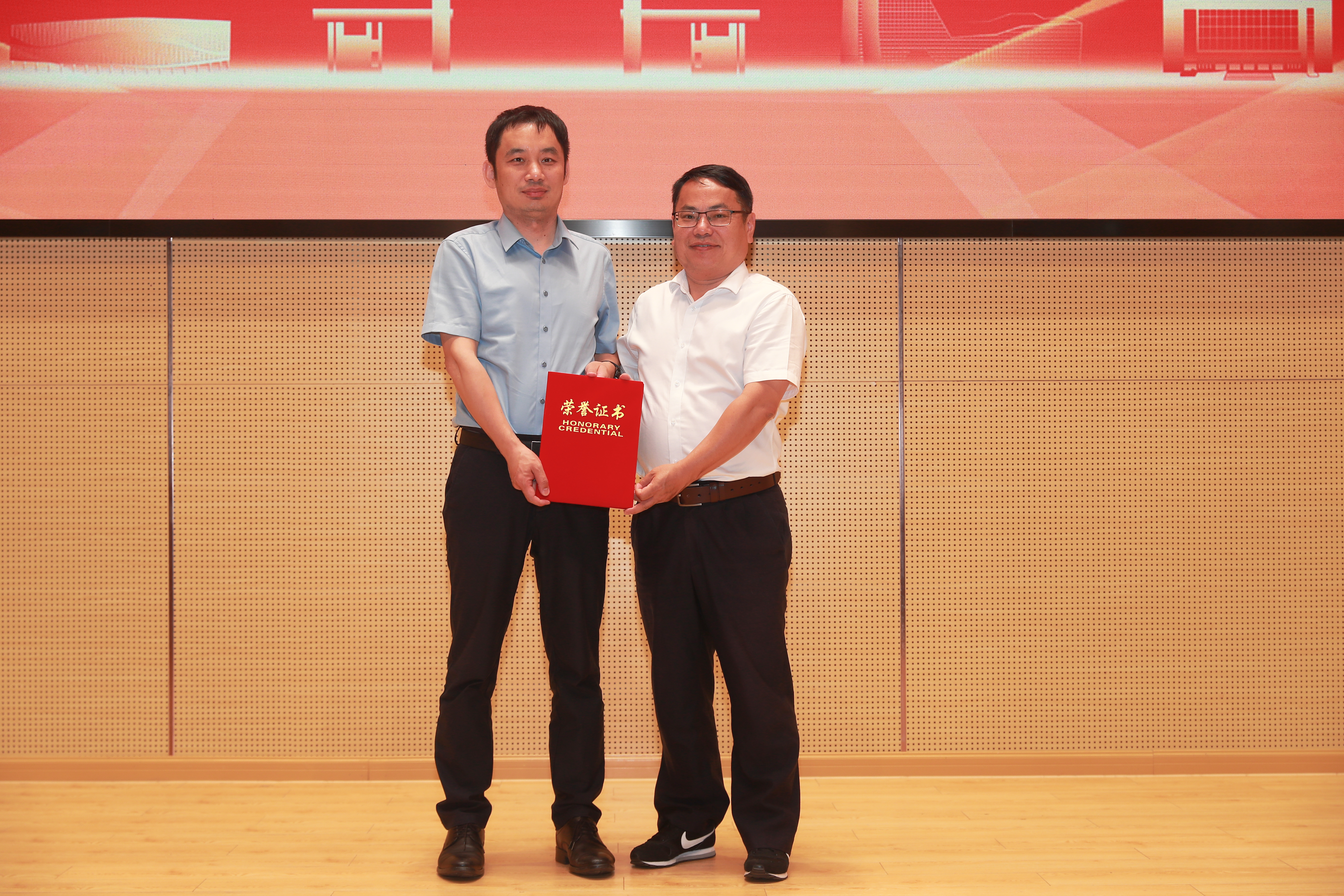 1717648677378513.jpg CMCM2244.JPG