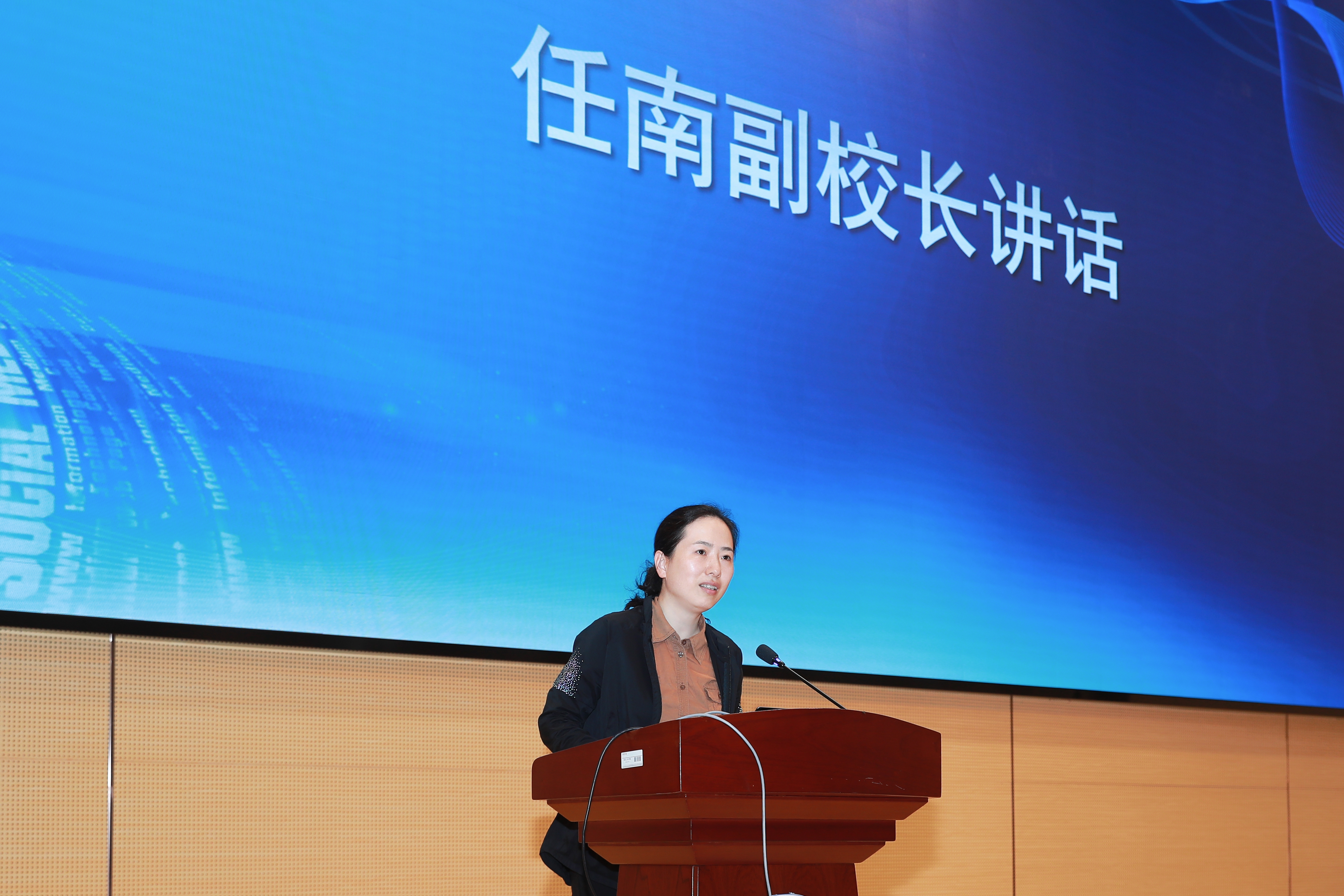 1717648725677249.jpg CMCM2245.jpg