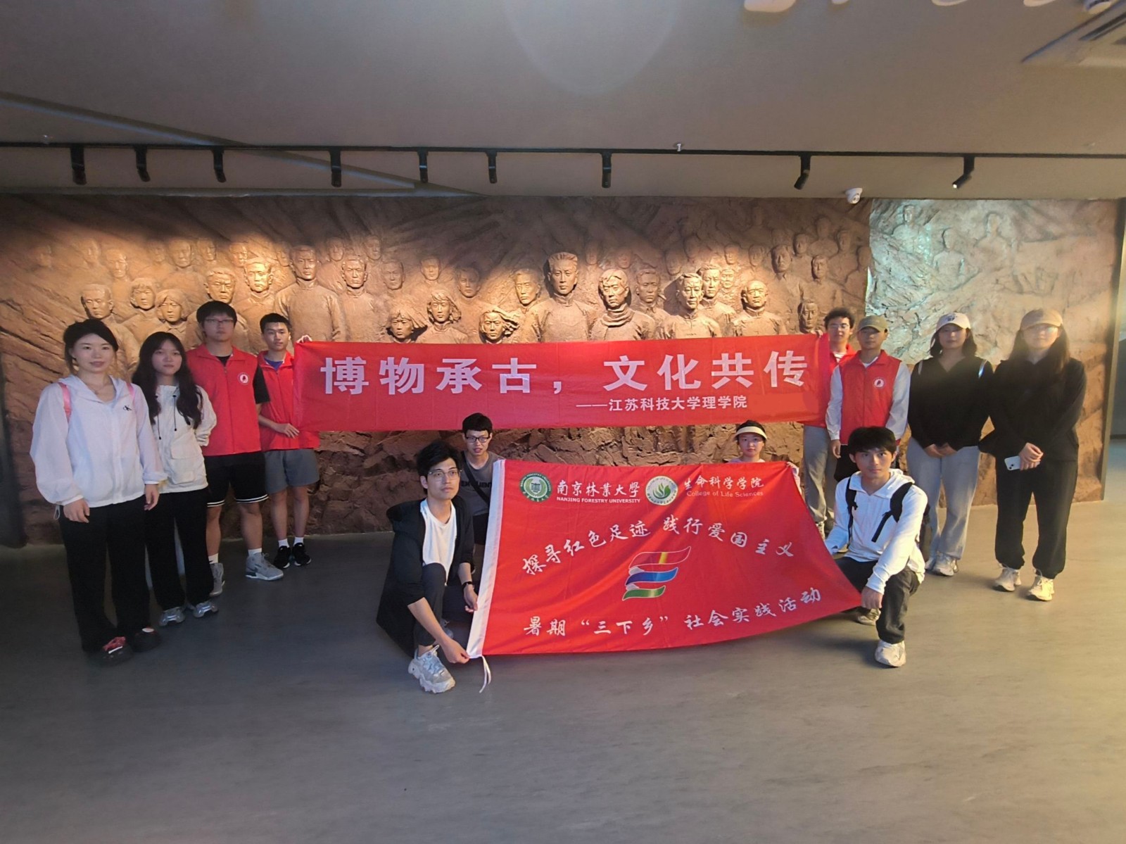 1726304642814311.jpg 1726304642814311.jpg